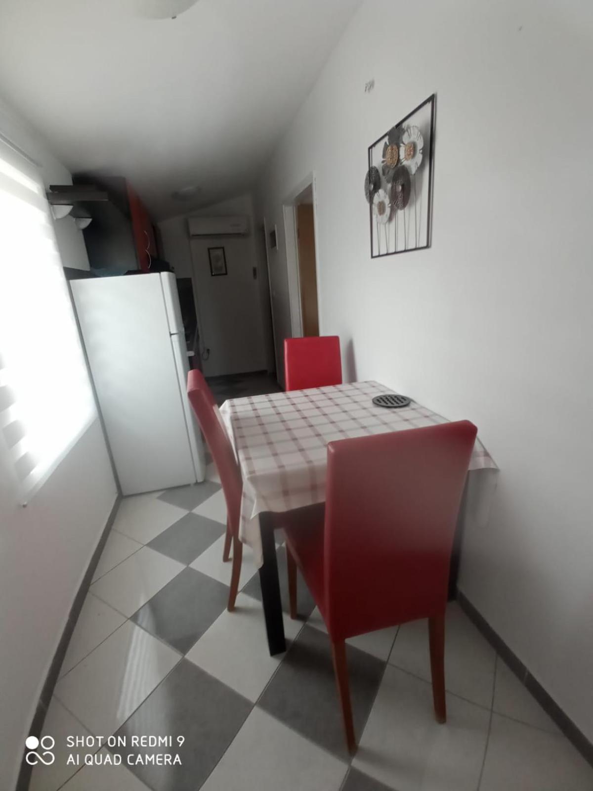 Apartmani Andelo, Tommy, Leon Bibinje Exteriör bild