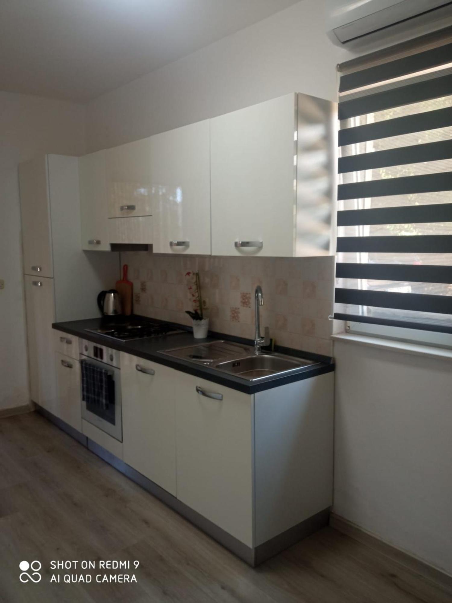 Apartmani Andelo, Tommy, Leon Bibinje Exteriör bild
