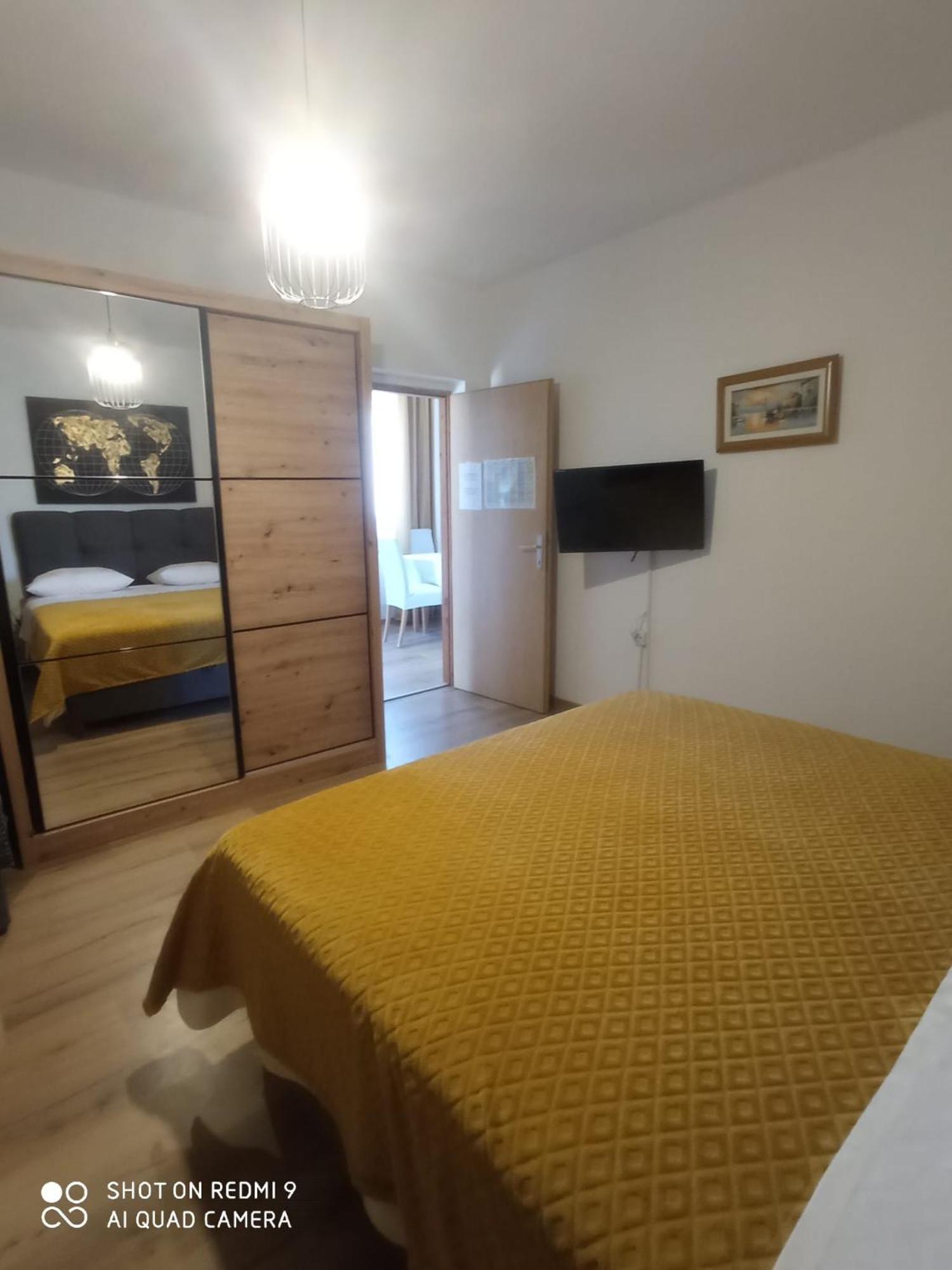 Apartmani Andelo, Tommy, Leon Bibinje Exteriör bild