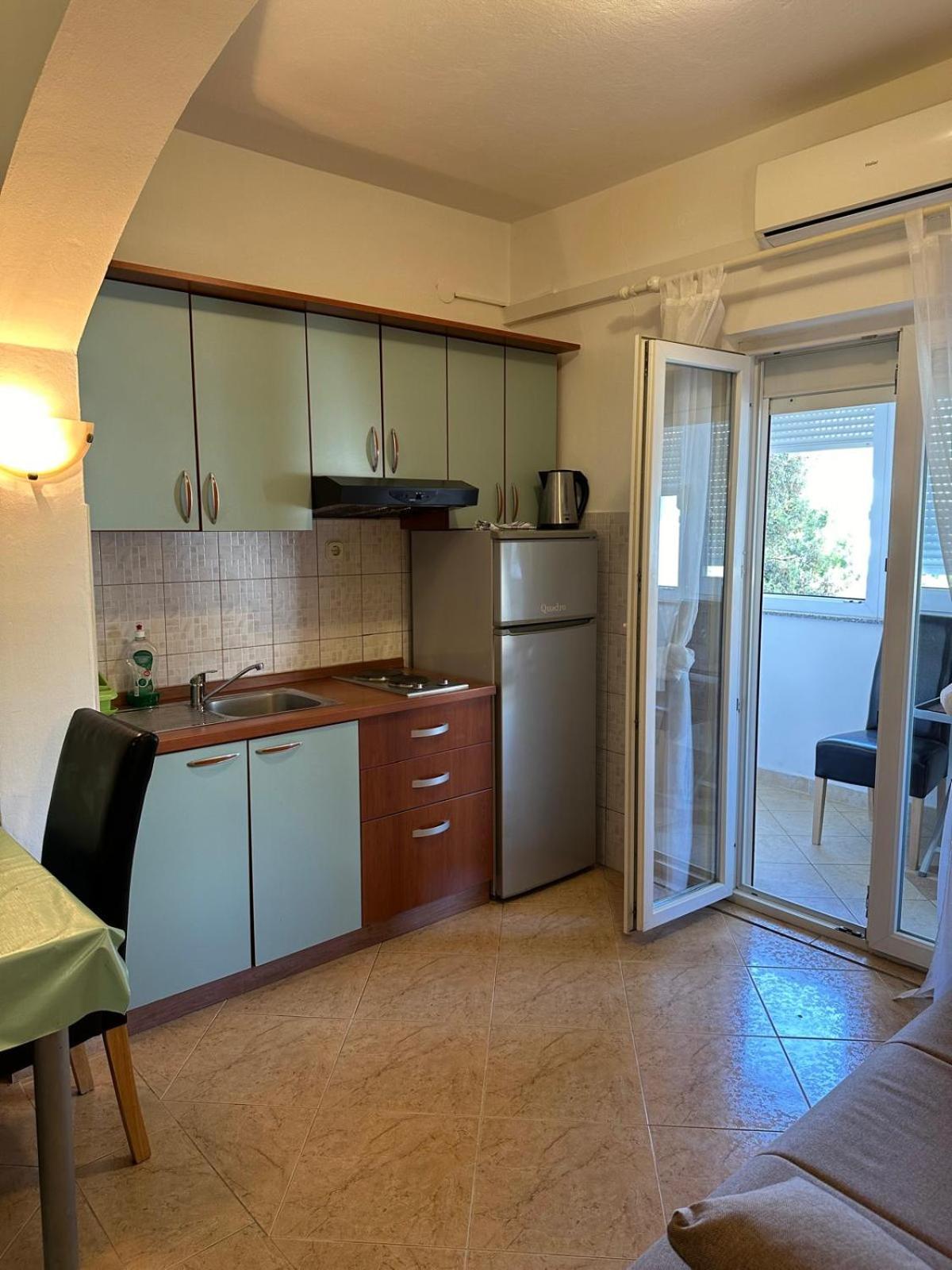 Apartmani Andelo, Tommy, Leon Bibinje Exteriör bild
